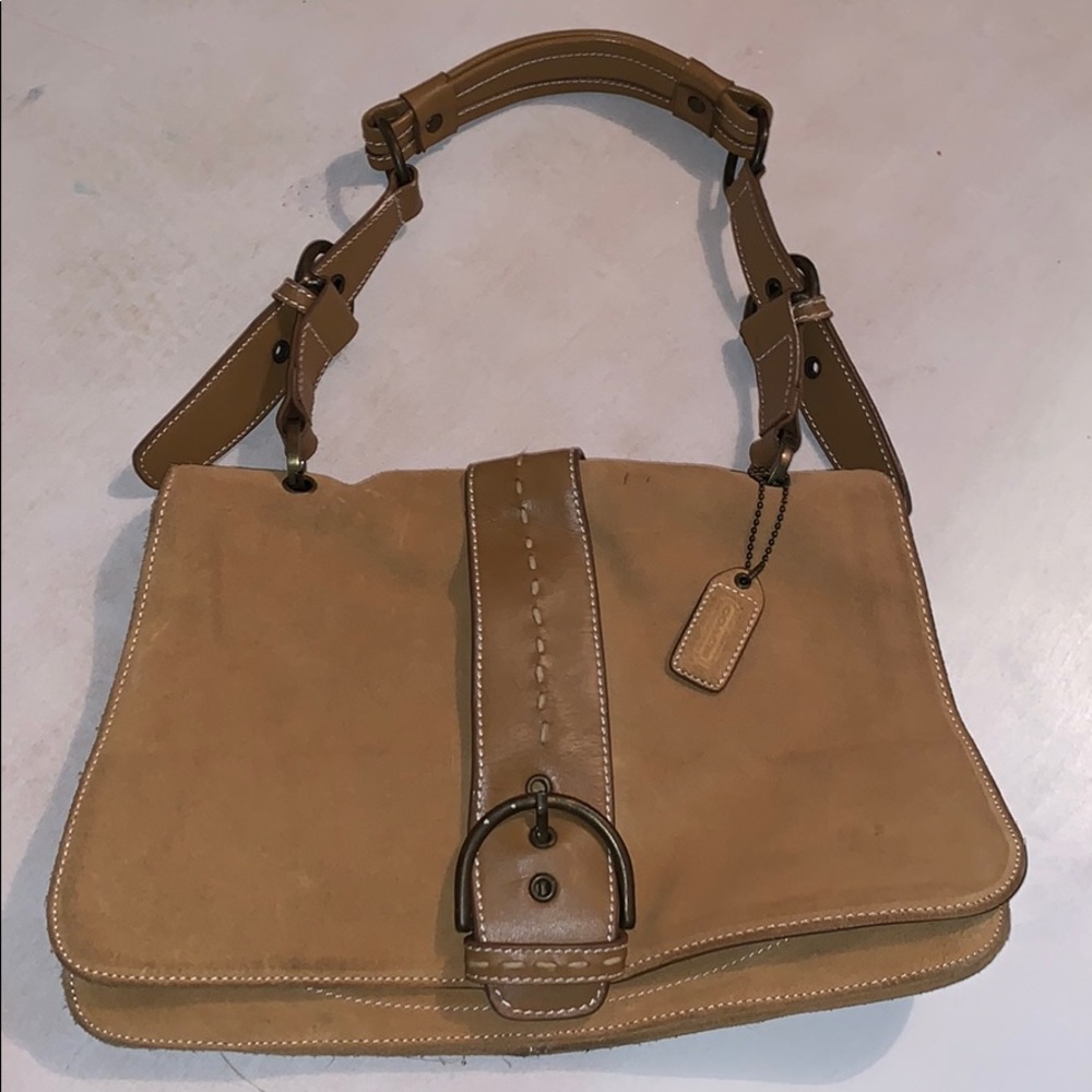 Old school coach bag